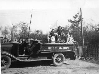 Premier camion de pompier de LeMoyne